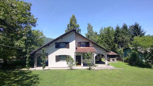 Central Serbia Villa | Gorska Vila Sisevac