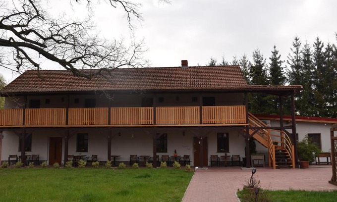 Trzciel House | Gosciniec Pod Debem
