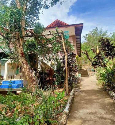 Coron House | GRACIAS HIDDEN VIEW HOME of Ellai