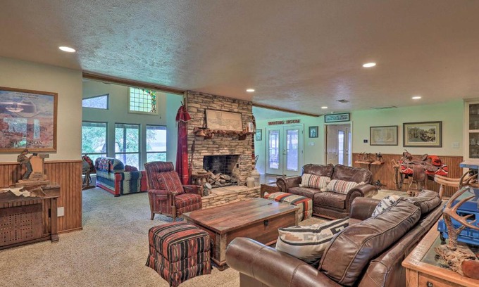 Dennis House | Granbury Lakefront Escape with Boat Dock and Slip!