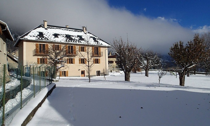 Monetier-les-Bains Apartment | Grand Appartement Pour 15 Personnes Avec une Grande Pièce Voûtée