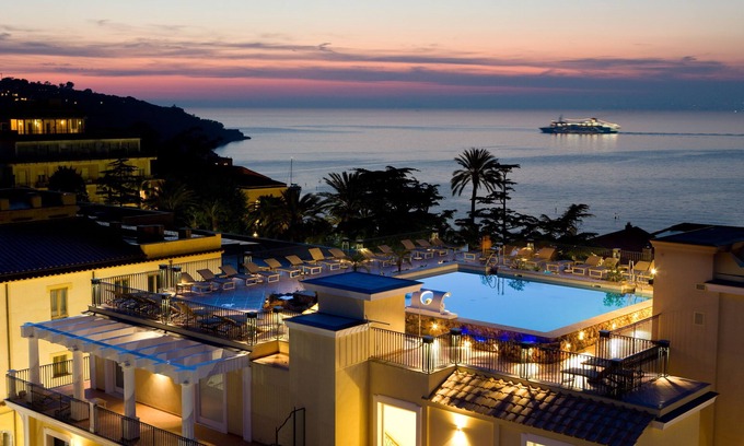 Sorrento Historic Centre Hotel | Grand Hotel La Favorita