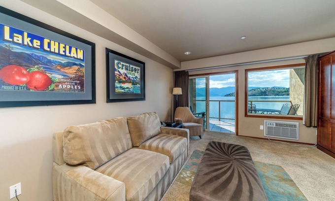 Chelan Condo | Grandview 522 Waterfront condo on Lake Chelan