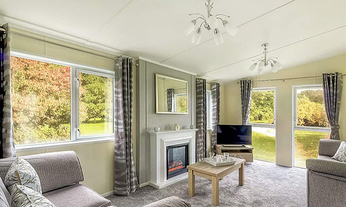 Mablethorpe Ski Chalet | Grange Lodge 4 (No Hot Tub)