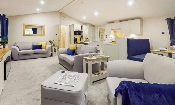 Mablethorpe Ski Chalet | Grange Lodge 4 (Pet)