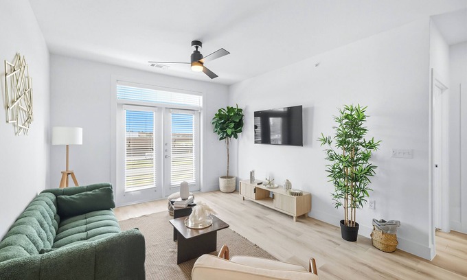 Fort Worth Condo | Grayson 14099 Luxury Living DT Forth Worth 2BD2B