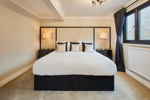Great Ayton House | Great Ayton Townhouse Retreat-Sleeps 6-3Bed-2Bath