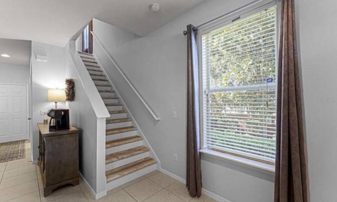Casselberry House | Great family neighborhood. Close to theme parks! Pet friendly, sleeps 6.