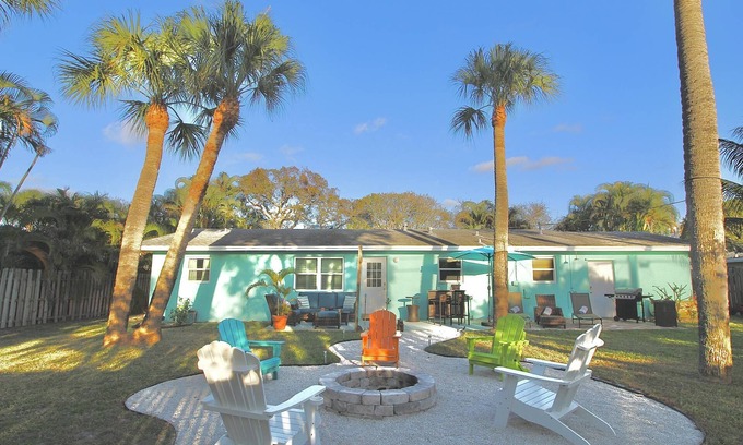 Stuart House | Great rates - Great location with firepit, private yard and outdoor shower