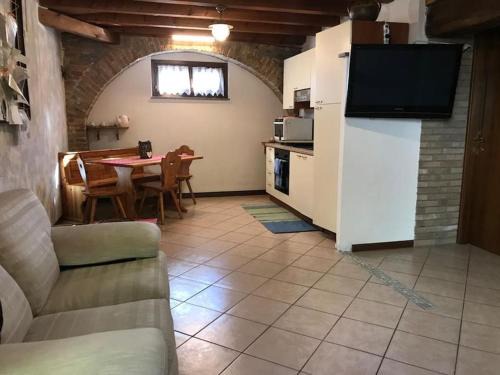 Alzano Lombardo Apartment | Green Lantern, 10 min driving from Orio al Serio Airport