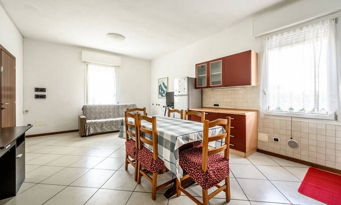 Buon Pastore-Sant'Agnese-San Damaso Apartment | Greenfloor apt in the middle of town | Hesperia