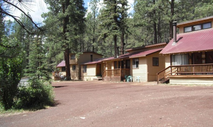 Greer House | Greer Point Trails End Cabins