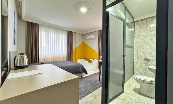 Yenisehir Hotel | Grond Konaklama Mersin