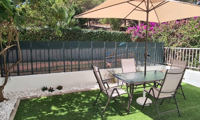 Sant Pol De Mar Apartment | Ground floor ideal for couples 100m beach