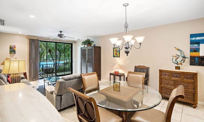 Playa Hermosa Apartment | Ground-floor unit in front of lazy river pool at Pacifico in Coco