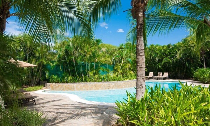 Coco Condo | Ground-floor unit with terrace with direct acces to pool in Coco