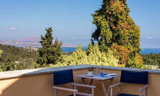 Douliana House | Group accommodation in separate houses