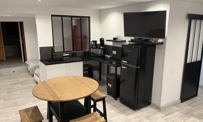 Lyon House | Group gite on the outskirts of Lyon Sleeps 39