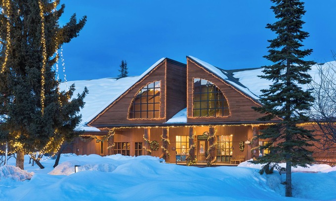 Whitefish Hotel | Grouse Mountain Lodge