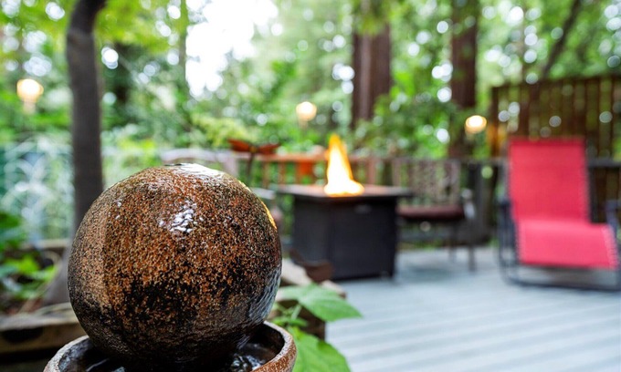 Guerneville Cottage | GuernevilleCottageRelax-Rejuvenate-Rekindle amongRedwoods-FrTbl,HtTb,WiFi,Pup