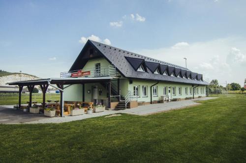 Lestina House | Guest House Na Hřišti