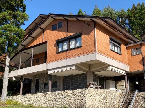 Gujo House | Guest House Nishiborakan