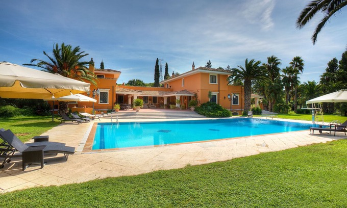 Lecce Villa | Guest house with pool, soccer field, tennis court, beach volleyball, m990