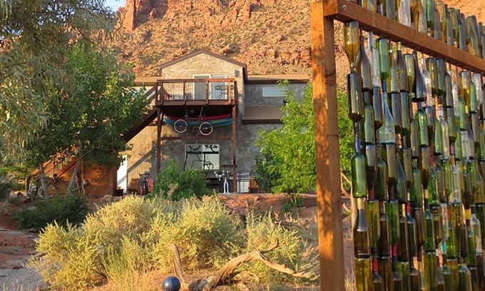 Moab South Valley House | Guest Nest 360 is peaceful with stunning views to work remotely and recreate .