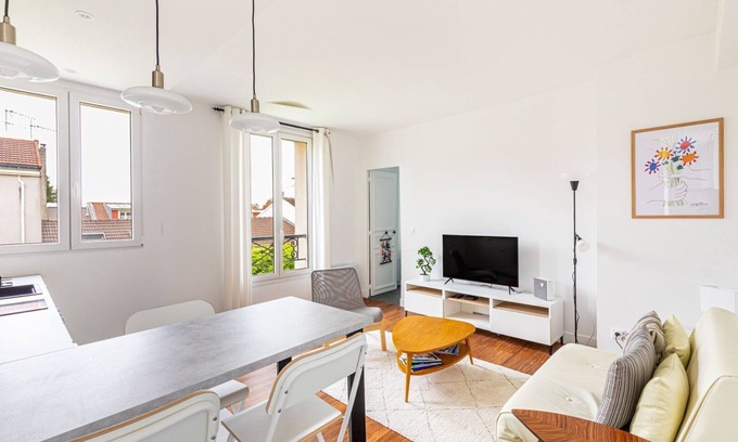 Vanves Apartment | GuestReady - A minimalist comfort in Vanves