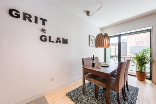 Uniao de Freguesias do Centro Apartment | GuestReady - Grit & Glam