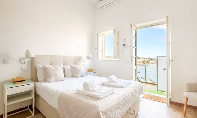 Santa Marinha Apartment | GuestReady - Port Studio 4