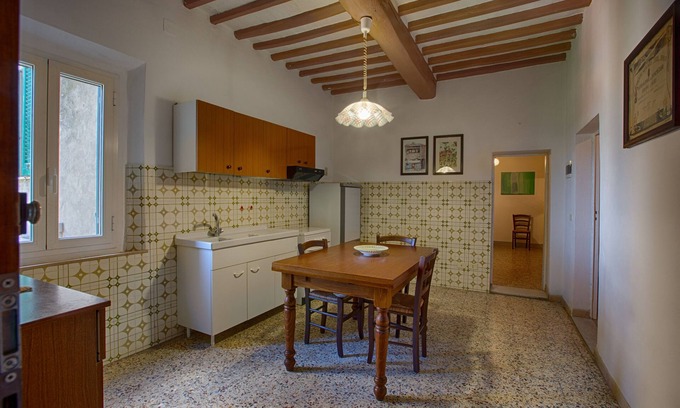 Lorenzana Apartment | Guests of the Borgo - Casa Giusti