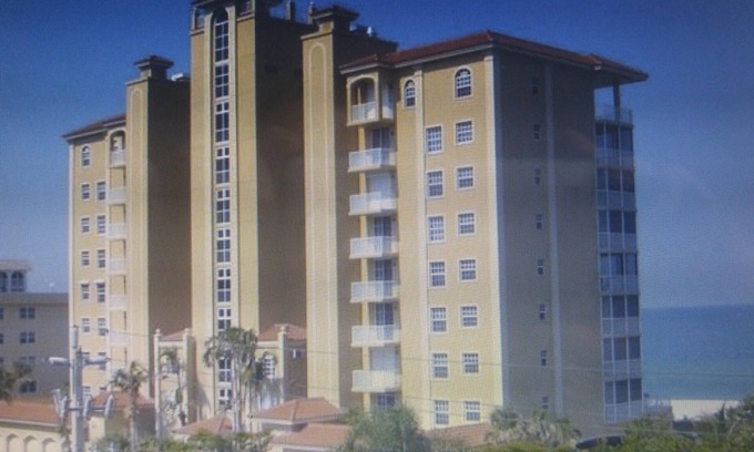Vanderbilt Beach Condo | Gulf Front Condo on Beautiful Vanderbilt Beach
