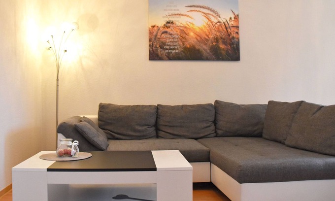 Guben Apartment | GUWO guest apartment Platanenstrasse 1 - Guest apartment Platanenstrasse 1/room 138