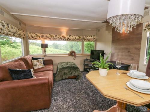 Llanwrda House | Gwybedog