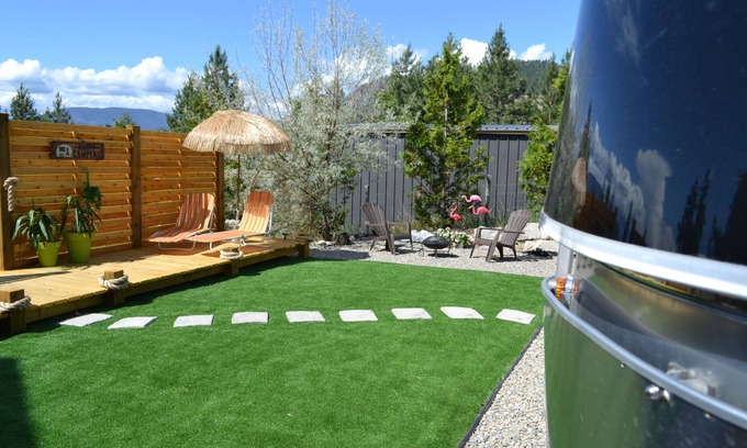 Central Okanagan House | Gypsy Queen luxury airstream