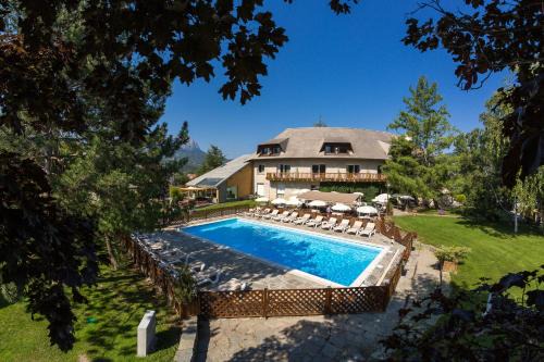 Les Sagnieres Hotel | Hôtel & Spa Les Bartavelles