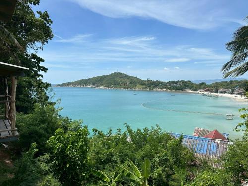 Baan Tai House | Haad Rock House