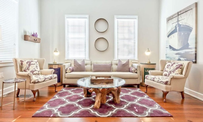 Historic District - North Condo | Habersham 2 | Walk to River Street, Free Parking