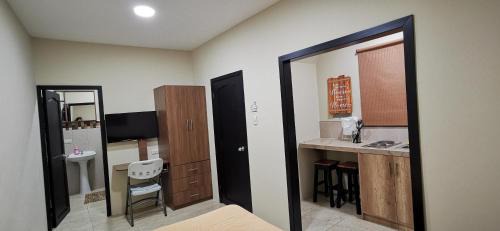 Manta Apartment | Habitación B independiente para parejas o ejecutivos