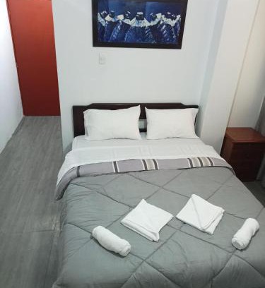 Callao Apartment | Habitación cama QUEEN