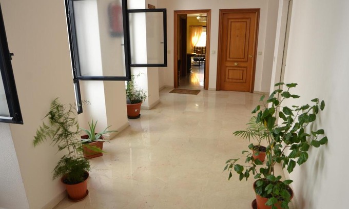 La Goleta House | habitacion centro historico malaga