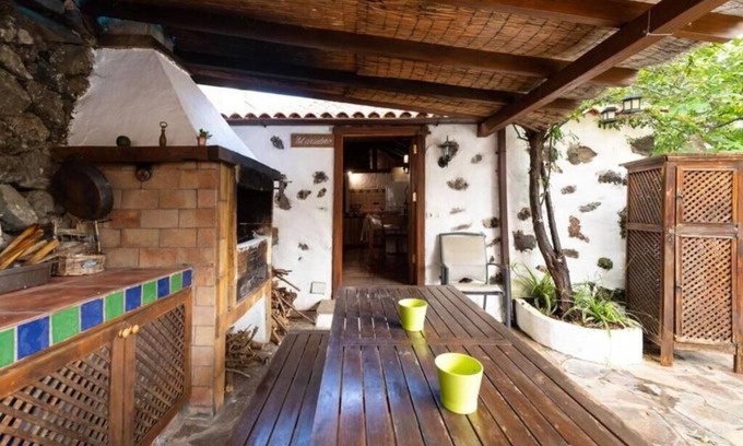 Icod de los Vinos Cottage | Hacsienda Jardín de las Hespérides Egle. Hacienda Rural en Medio del Bosque
