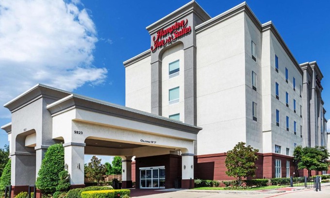 Washington Ave./ Memorial Park Hotel | Hampton Inn and Suites Houston Heights I-10