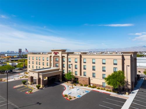 North Las Vegas Hotel | Hampton Inn Las Vegas/North Speedway