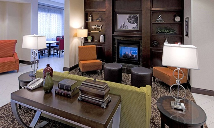 Seward Place Hotel | Hampton Inn Schenectady Downtown