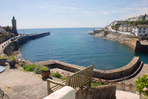 Porthleven House | Harbour Lights