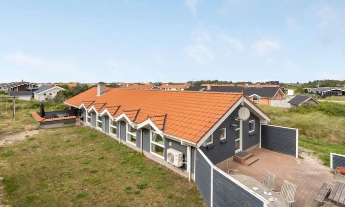 Klitmoller House | "Hariet" - 600m from the sea by Interhome