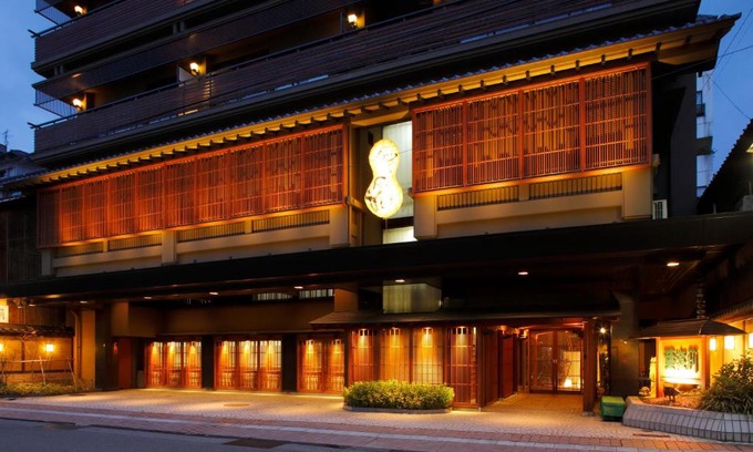 Kaga Hotel | Hatori