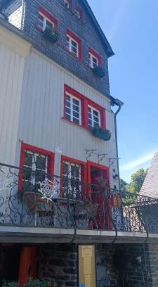Monschau Hotel | Haus Ferdinand